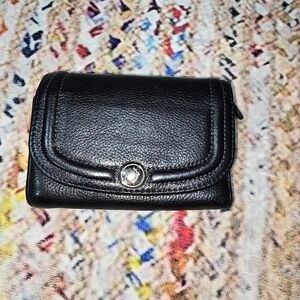 Coach Hampton Collection Black Leather Wallet Trifold Wallet